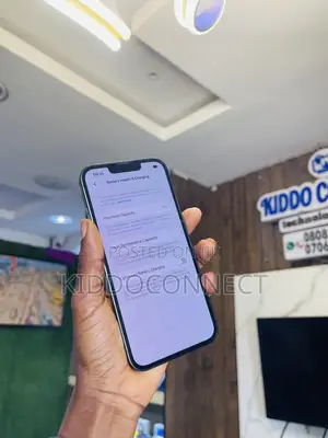 Apple iPhone 13 128GB Kore