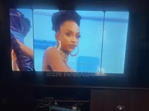 High Sense 50" Smart TV Mai Amfani