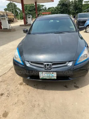 Honda Accord 2005 Gray