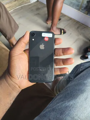 Apple iPhone XR 64GB Black