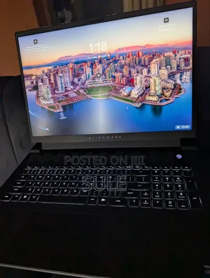 Alienware M18 R2 Laptop - Core i9, RTX 4090, 64GB RAM