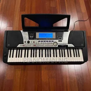 Yamaha PSR-550 Electronic Keyboard