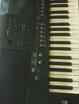 Yamaha PSR-E463 Keyboard - 3