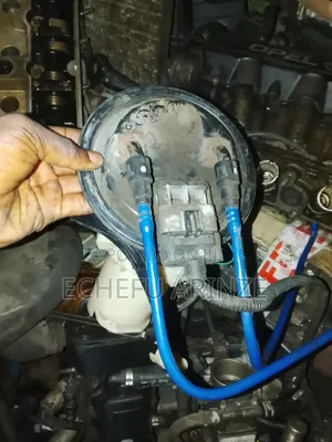 Kwalin Man Fetur na Opel Zafira (Na Biyu)