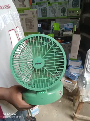 3Q Rechargeable Desktop Fan - Green