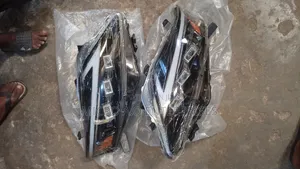 Lexus RX 350 Headlight (2010-2012)