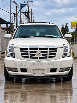 2013 Cadillac Escalade White