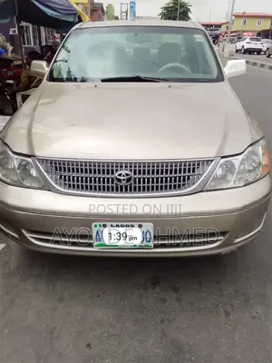 Toyota Avalon 2003 Zinariya