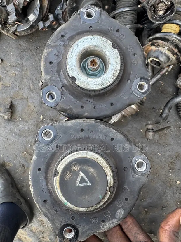 MG HS Gaban/Bayan Shock Absorber (Tsohon Tokunbo) - 1