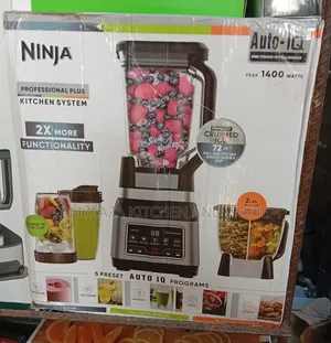 Ninja Professional Plus Kitchen System tare da Auto-iQ (1400W)