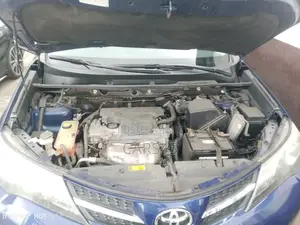 Toyota RAV4 2014 Blue