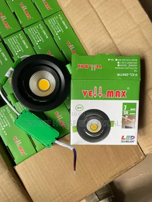 7 Watts Black Spotlight