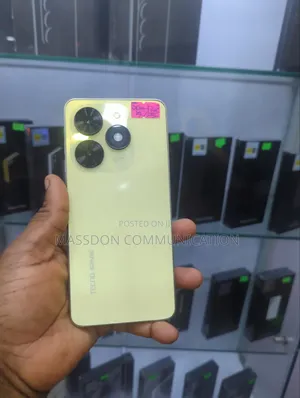 Tecno Spark 20C 256GB Yellow (Sabo na waje)