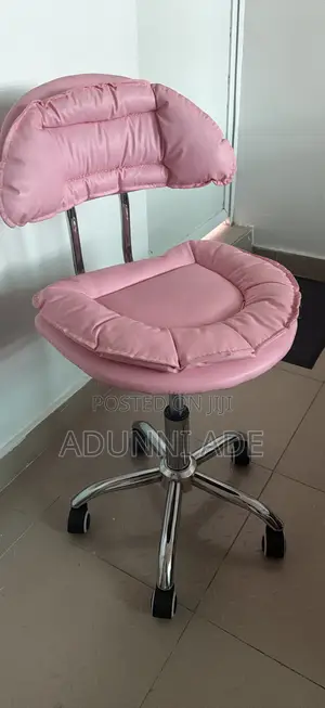 Used Lash Chair - Pink, Swivel, Adjustable Height