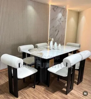Modern 6 Seater Wooden Leg Dining Set