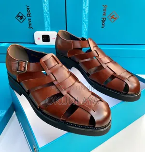 Brand New Men's Classic Black Sandal