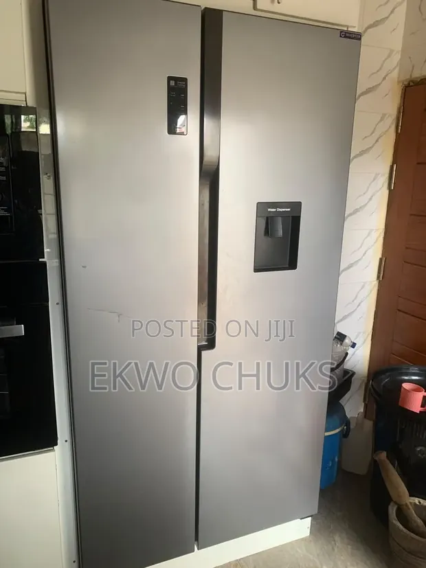 Hisense 525L Inverter Fridge - Used - 1