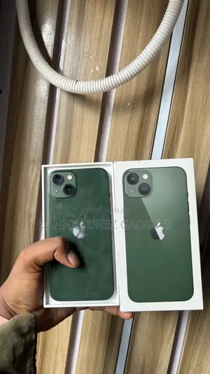 Apple iPhone 13 128GB Kore