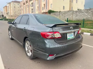 2013 Toyota Corolla S Sedan