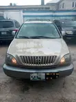 Lexus RX 300 2001 Zinariya - 1