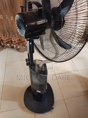 Century 18" Mist Rechargeable Fan