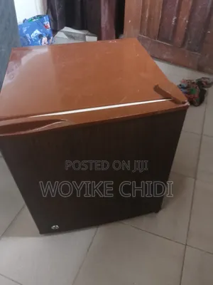 LG Firijin Gefen Gado - An Yi Amfani Da Shi