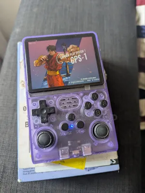 R40S Pro Game Console - Plays PSP, PS1, Sega Saturn, GBA, Famicom, SNES Games