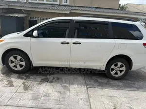 Toyota Sienna Long-Term Lease - Port-Harcourt