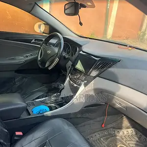 Hyundai Sonata 2012 Baki