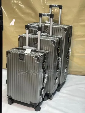 Luxury Travel Box - Silver, Brand New