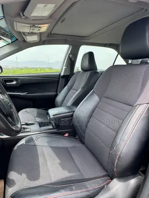 Toyota Camry 2016 Grey