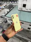 Apple iPhone 11 128GB Yellow - 2