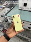 Apple iPhone 11 128GB Yellow - 4