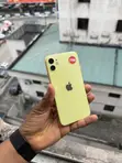 Apple iPhone 11 128GB Yellow - 5