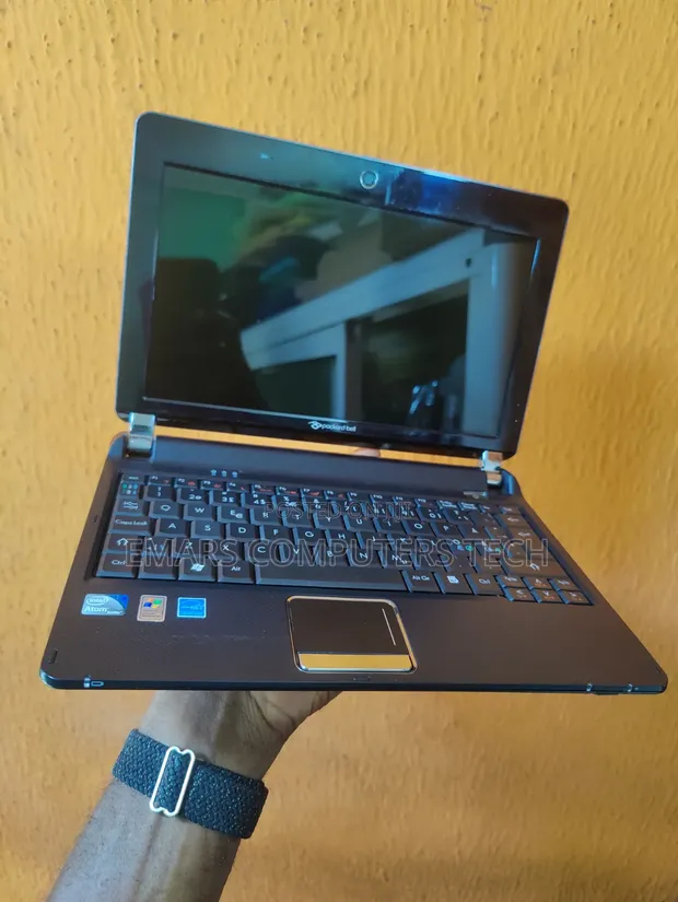 Packard Bell Dot S Laptop 2GB RAM, 160GB HDD - 1