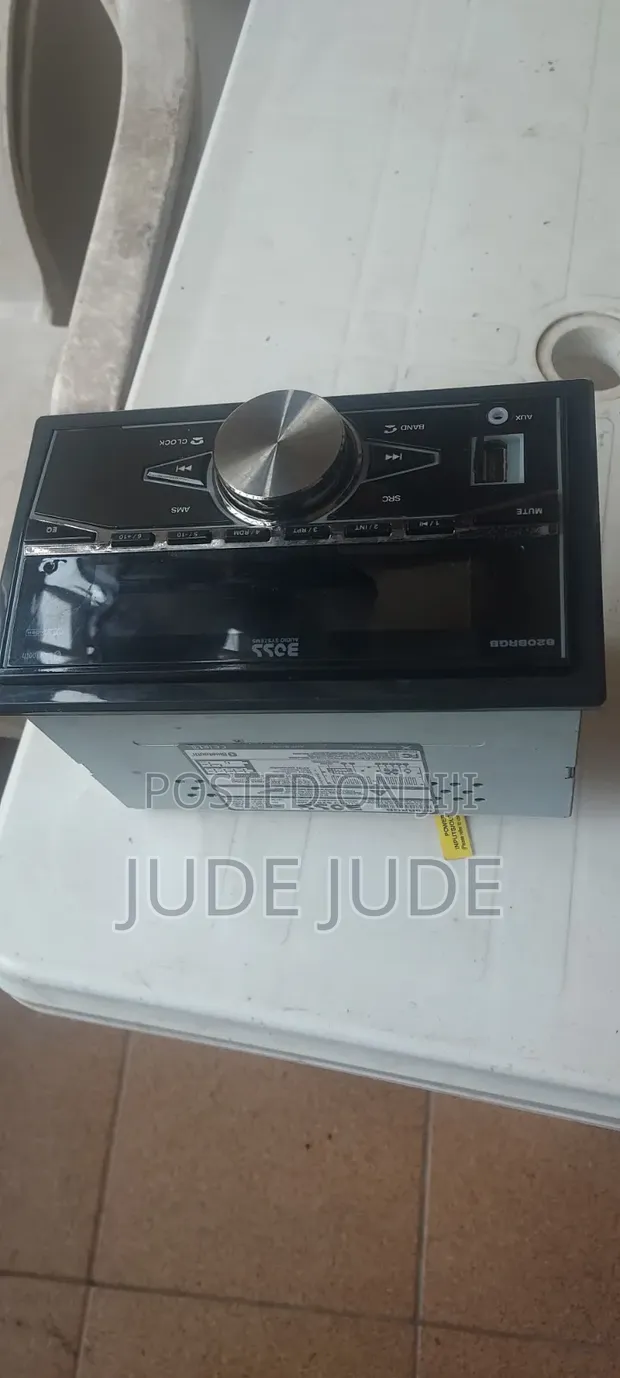 Boss Car Stereo mai Bluetooth - 1
