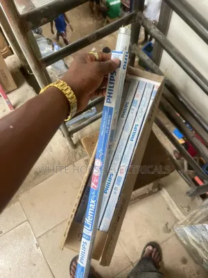 18W Fluorescent Tube Light - Brand New