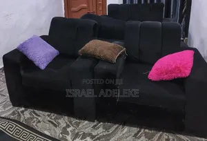 7-Seater Sofa Set - Baƙar Zani