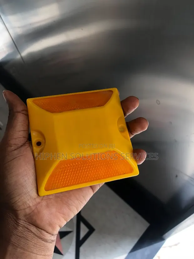 Reflective Pavement Safety Marker Stud - 1