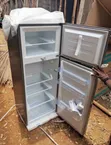 Hisense Firij Mai Ƙofofi Biyu - 2