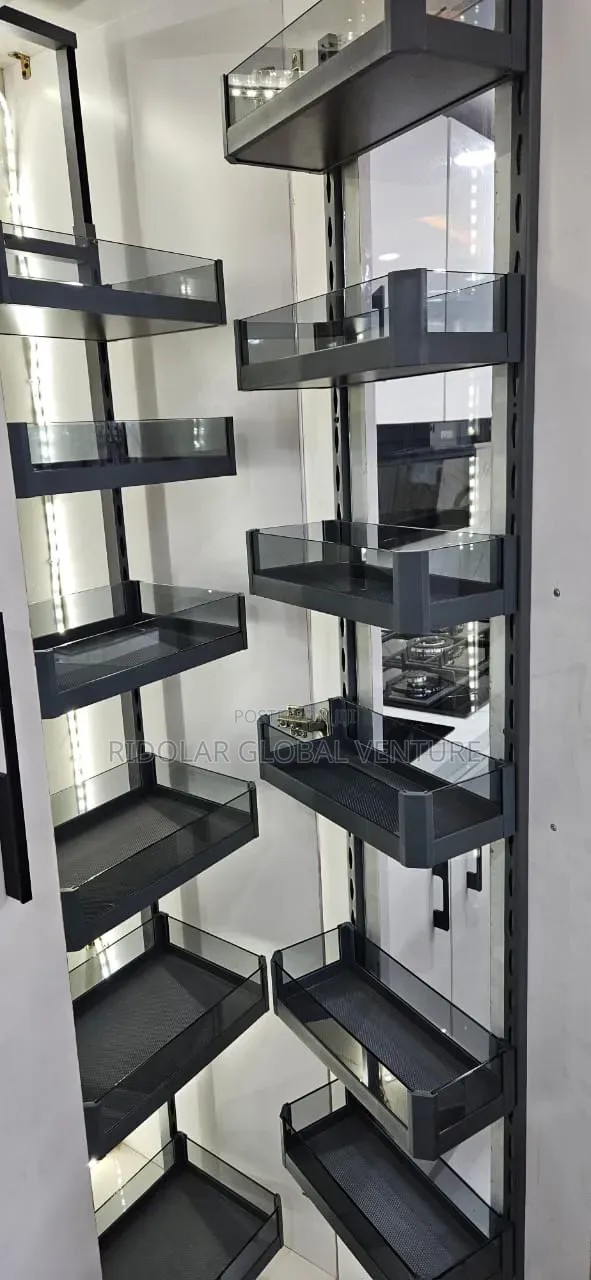Built-in Glaze Pantry Rack Storage - 1