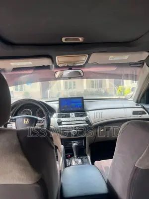 Honda Accord 2009 Silver