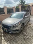 Hyundai Sonata SE 2016 Launin Fari - 4