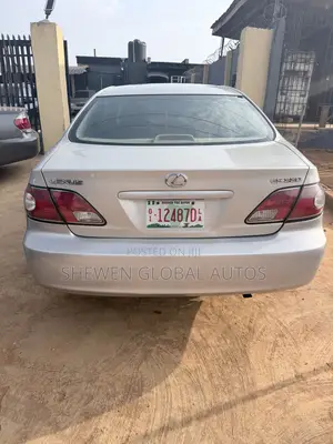 Lexus ES 330 Sedan 2004 Silver