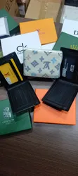 Gaskiyar Wallet na Fata - Mata da Maza - 1