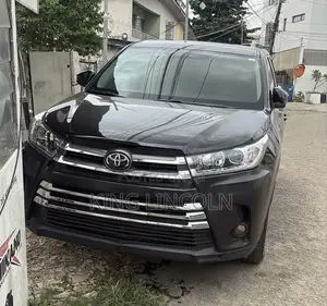 Toyota Highlander 2016 Baki