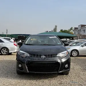 2016 Toyota Corolla S Sedan - Direct Belgium