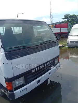 Mitsubishi Canter Karamin Lori