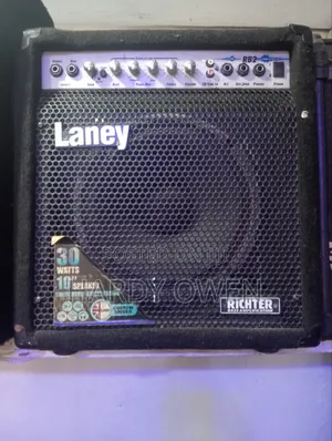 Laney RB2 Bass Combo Amp