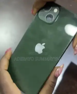 Apple iPhone 13 128GB Green